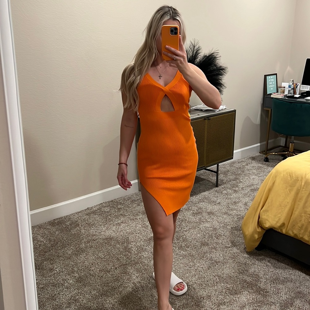 Orange Ribbed Dress Size Small - Picture 2 of 4